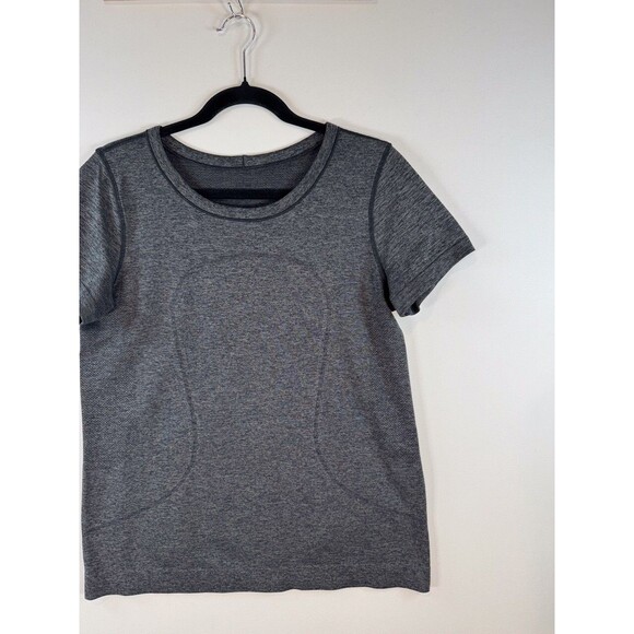 Lululemon Womens Black Heather Swiftly Tech Short Sleeve Relaxed Fit Tee Size 10 - Picture 6 of 9